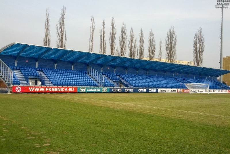 Tribúna na štadióne FK Senica